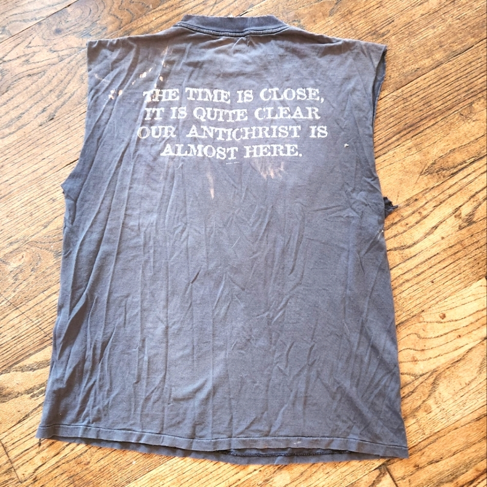 Vintage tour shirt